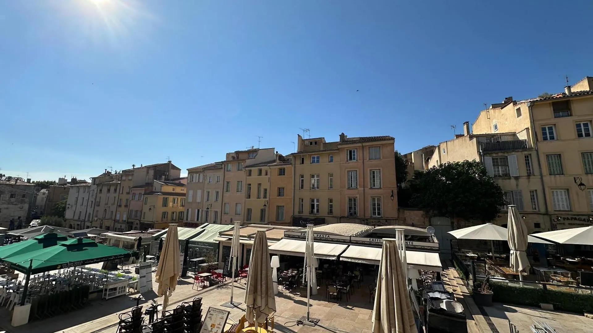 Lägenhet Le Nid Des Cardeurs Studio Cosy Centre Historique Aix-en-Provence