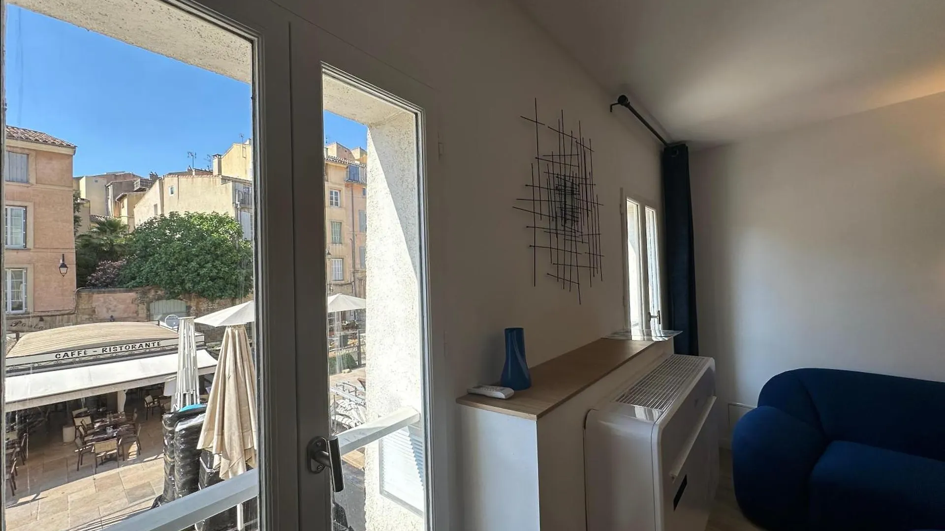 Le Nid Des Cardeurs Studio Cosy Centre Historique Aix-en-Provence 0*,  Frankrike